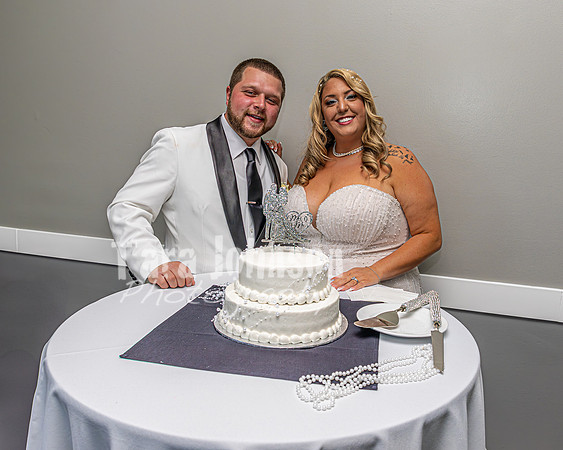 J. & D. Klann - Cutting of the Cake - TJP (12 of 24)