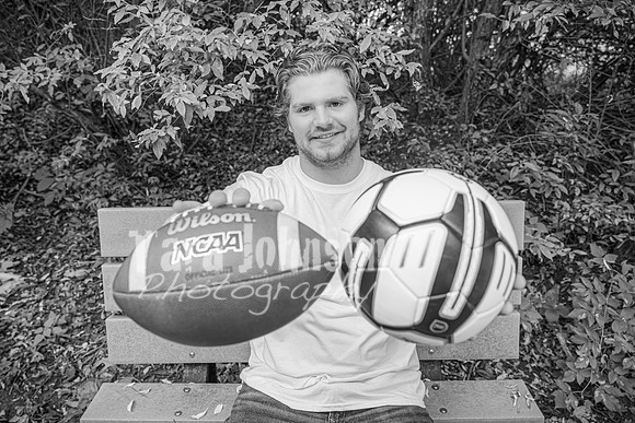 Wyatt Lesnew - BW - TJP (12 of 105)