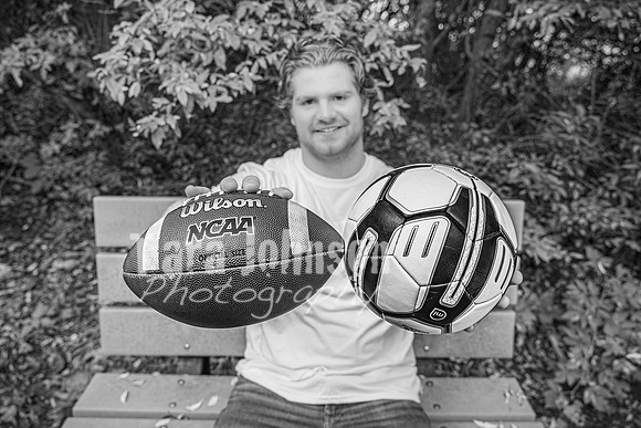 Wyatt Lesnew - BW - TJP (13 of 105)