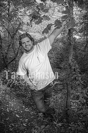 Wyatt Lesnew - BW - TJP (24 of 105)