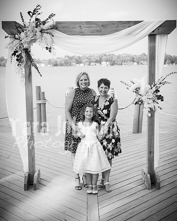 Alex and Rachel -  Highlights  (Family-Post) - BW - TJP (4 of 8)