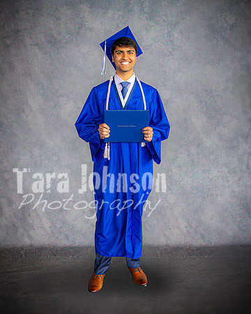 2025 IA Graduation - Gray Backdrop - TJP (132 of 359)