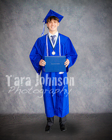 2025 IA Graduation - Gray Backdrop - TJP (90 of 359)