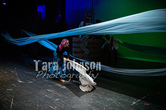 22 LHS Theatre - Mermaid R1 - Act 1 - TJP (183 of 363)