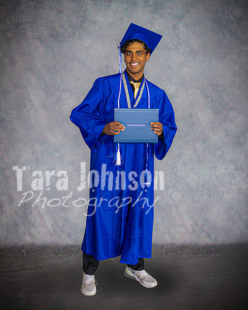 2025 IA Graduation - Gray Backdrop - TJP (38 of 359)