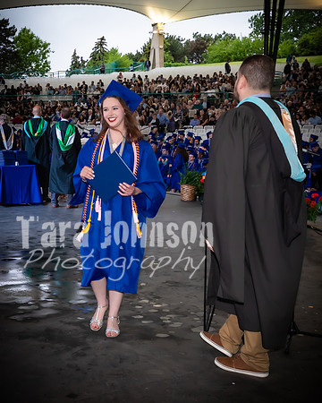 22 IA Grad - Angle #4 Celebration Walk - TJP (85 of 345)