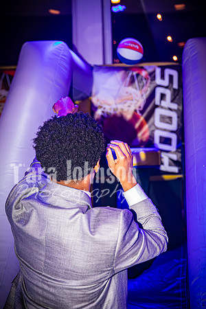 2024 U of D Prom - The Candids - DH (8 of 58)