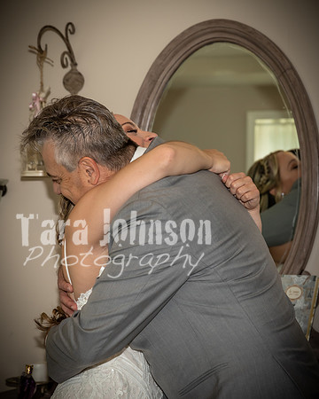 Evan & Shelby - First Look & Touch - TJP (10 of 87)