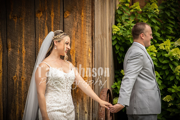 Evan & Shelby - First Look & Touch - TJP (DH) (5 of 21)