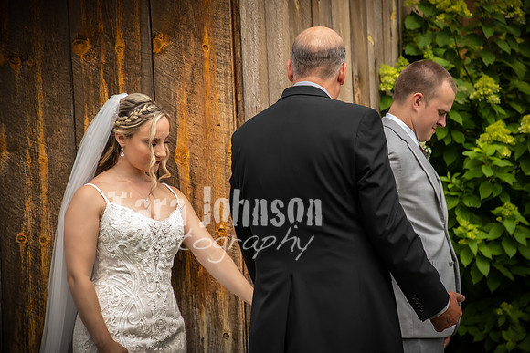 Evan & Shelby - First Look & Touch - TJP (DH) (7 of 21)