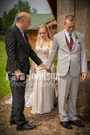Evan & Shelby - First Look & Touch - TJP (DH) (8 of 21)