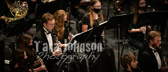 (web) 22 Winter OVMS @ MHS Concert (Banners @ 72 ppi & 10 MB max) - TJP (13 of 24)