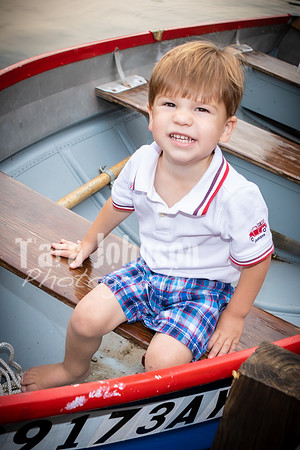 Sculthorpe & Patrello Families - TJP (35 of 68)