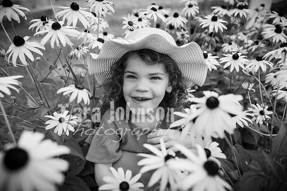 Sculthorpe & Patrello Families - BW - TJP (12 of 68)