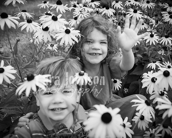 Sculthorpe & Patrello Families - BW - TJP (17 of 68)