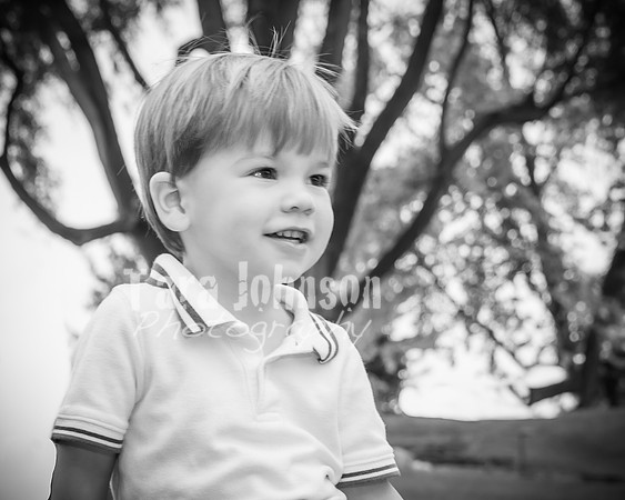 Sculthorpe & Patrello Families - BW - TJP (46 of 68)