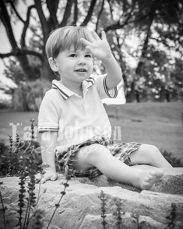 Sculthorpe & Patrello Families - BW - TJP (47 of 68)