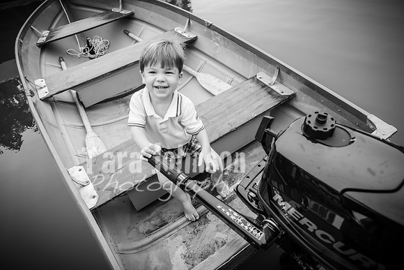 Sculthorpe & Patrello Families - BW - TJP (43 of 68)