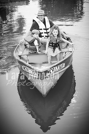 Sculthorpe & Patrello Families - BW - TJP (53 of 68)