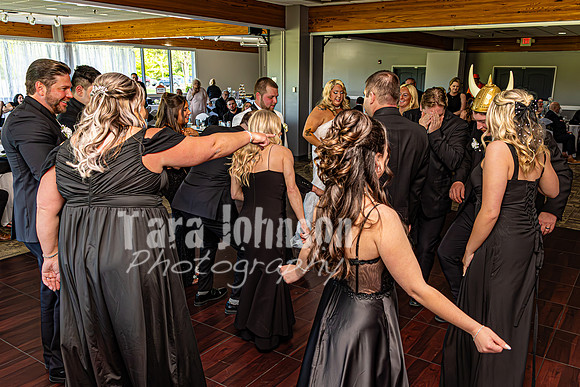 J. & D. Klann - Dances - Bridal Party - TJP (14 of 18)
