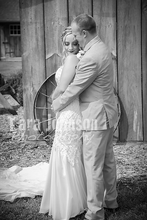 Evan & Shelby - 1st Look - BW - TJP (2 of 9)