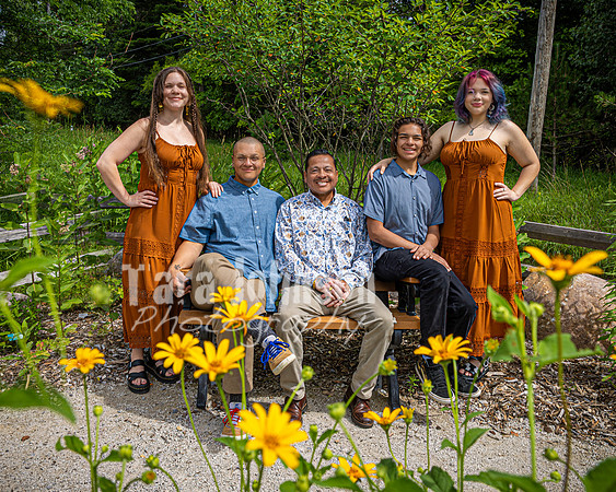 Torres Family @ Paint Creek Trail - Color - TJP (18 of 36)