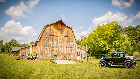 Brendan and Alexa - Venue - TJP (27 of 34)