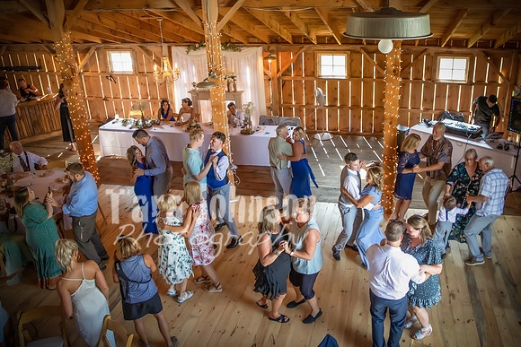 Brendan and Alexa - Reception  - Venezuelan Apps & Dance - TJP (12 of 70)