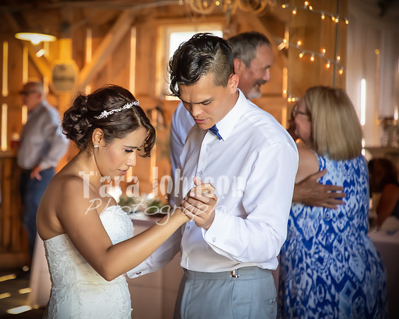 Brendan and Alexa - Reception  - Venezuelan Apps & Dance - TJP (30 of 70)