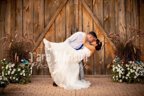 Brendan and Alexa - Bridal Party  - Loft - TJP (14 of 16)