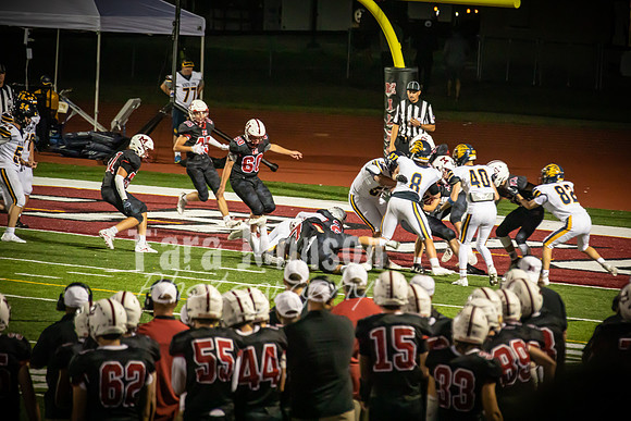 2021 MHS MAV FB 9-2 - TJP (7 of 11)