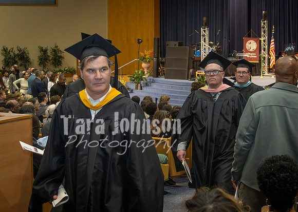 UDJ Graduation 2025 - Exit (70 of 79)