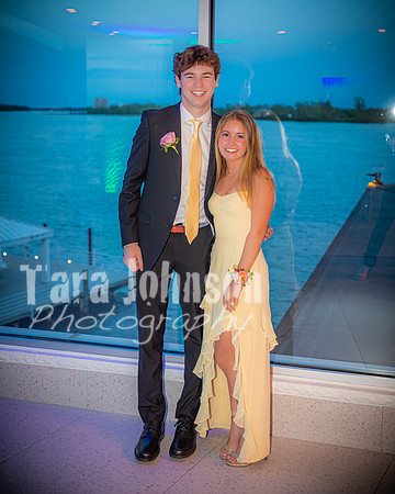 2024 U of D Prom - The Pose - DH (76 of 96)