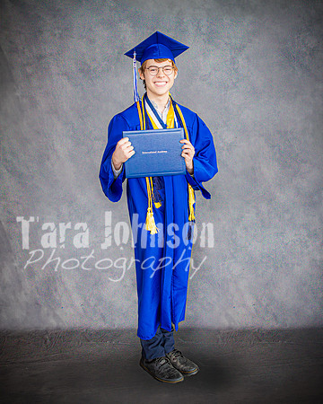 2025 IA Graduation - Gray Backdrop - TJP (85 of 359)
