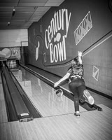 Mia Skavang - Bowling - BW - TJP (2 of 30)