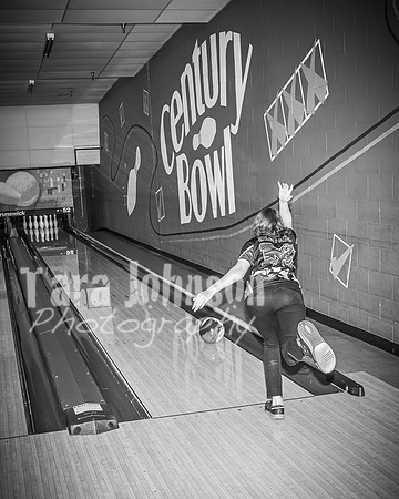 Mia Skavang - Bowling - BW - TJP (2 of 30)
