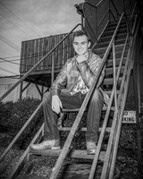 T. Eiss - BW