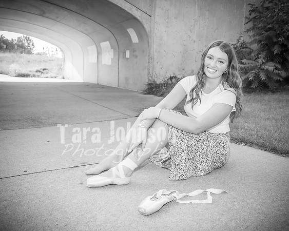 Katie Green - BW - TJP (25 of 85)