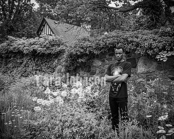 Gerrard McCoy @ Cranbrook Gardens - BW - TJP (81 of 127)