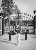 24 U of M Grad Photos - Audrey-28