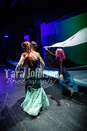 22 LHS Theatre - Mermaid R1 - Act 1 - TJP (188 of 363)