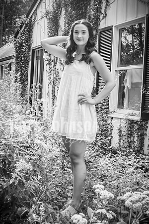 Stella Theaker - BW - TJP (2 of 105)