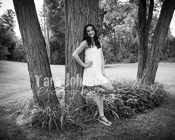 Stella Theaker - BW - TJP (10 of 105)