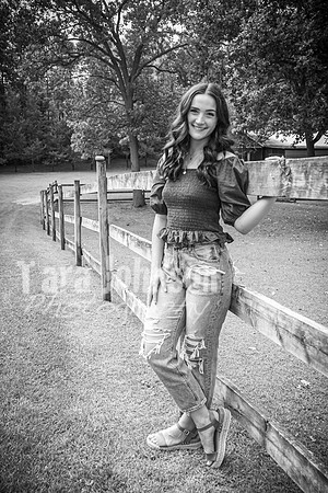 Stella Theaker - BW - TJP (18 of 105)