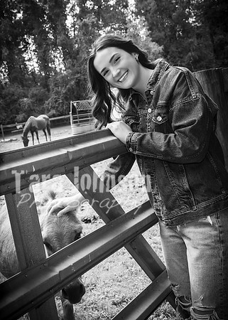 Stella Theaker - BW - TJP (41 of 105)