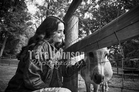 Stella Theaker - BW - TJP (44 of 105)