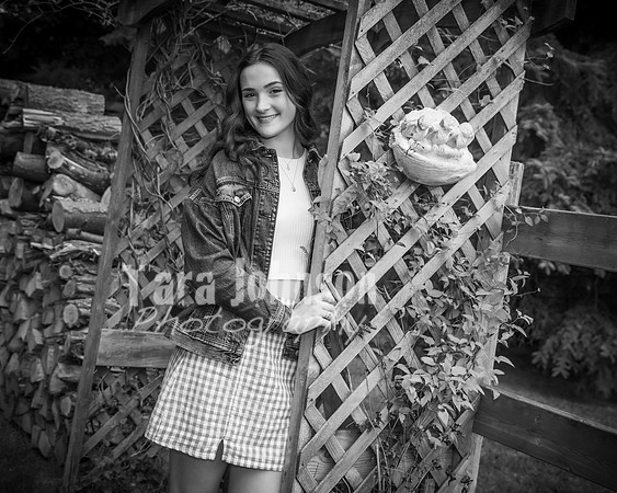 Stella Theaker - BW - TJP (56 of 105)