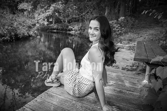 Stella Theaker - BW - TJP (74 of 105)