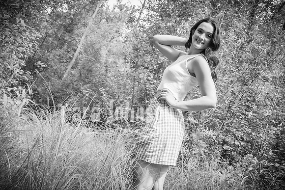 Stella Theaker - BW - TJP (79 of 105)