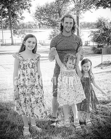 Ellis Family @ Hammond Lake - BW - TJP (21 of 52)